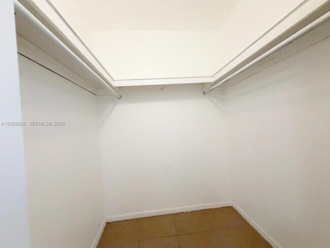 Photo - 20681 NE 4th Pl Unit 101