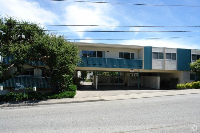 Photo - Hill Garden Apartments