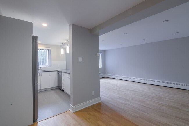 Photo - 3421 Rue Drummond Unit 26