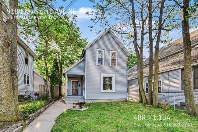 Photo - 918 Lafayette Ave NE