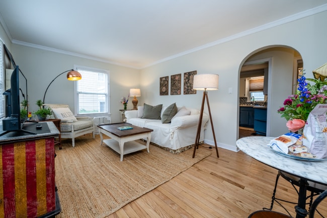 Photo - 2506 Morton Ave