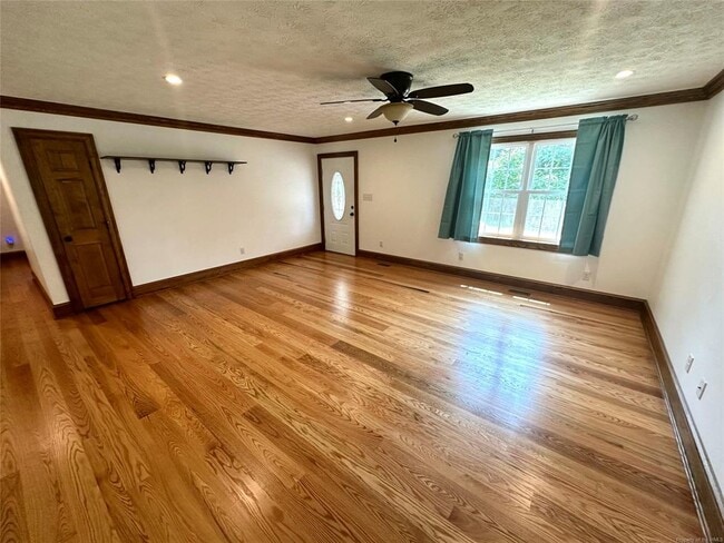 Photo - 7178 Mumford View Dr