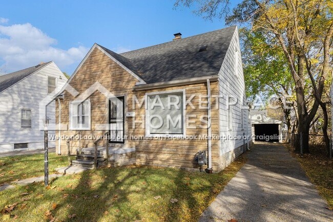 Photo - 19946 Westphalia St