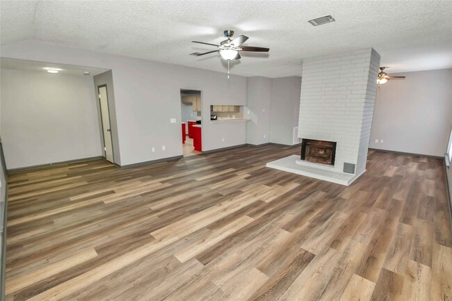 Photo - 5216 Spring Branch Dr