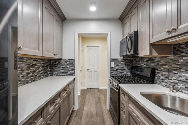 Photo - 150 Pointe Cir N Unit 150
