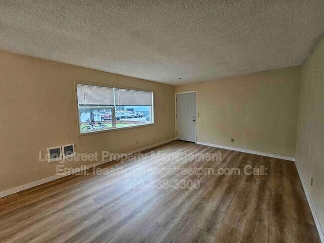 Photo - Sunset Plaza Apartments