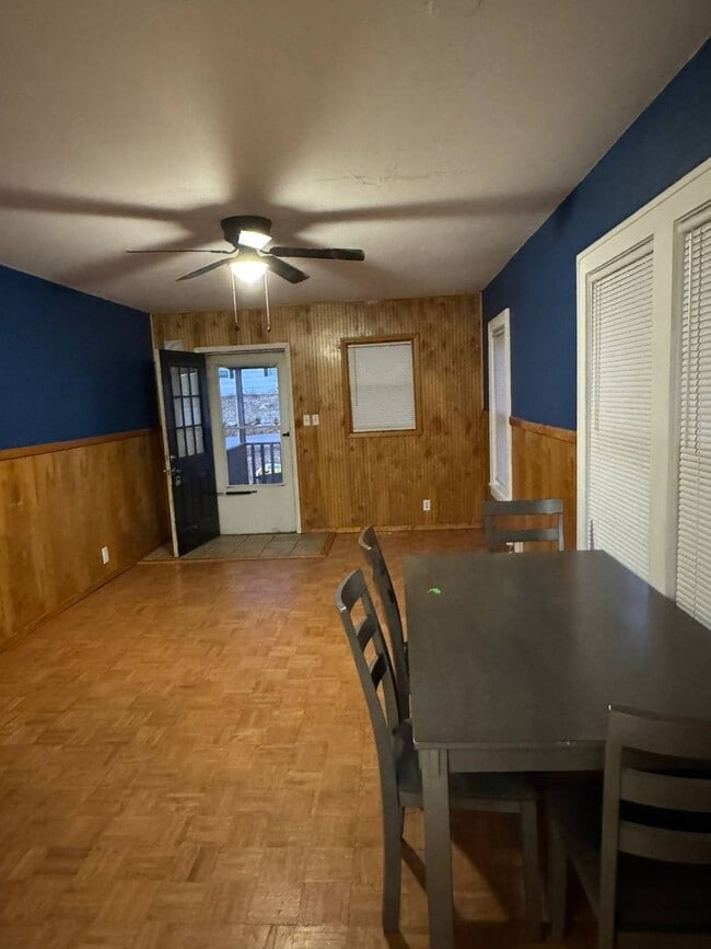 Photo - 4613 NE 46th St