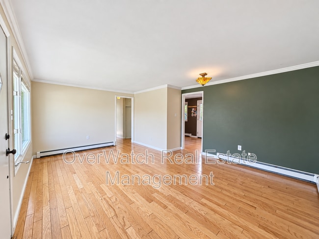 Photo - 1800 Logan St