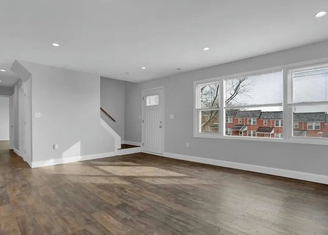 Photo - 5922 Benton Heights Ave