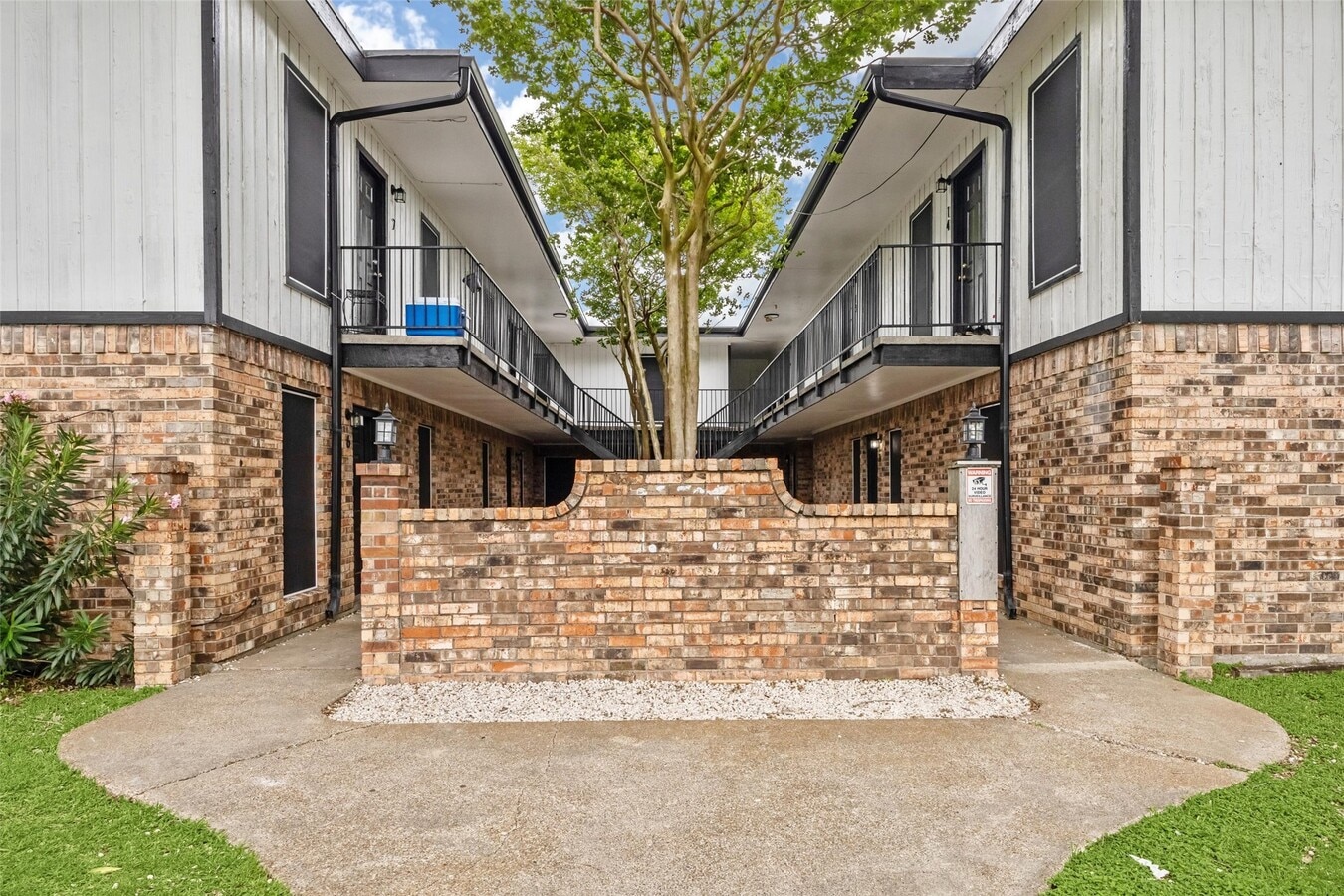 Photo - 910 7th Ave N Unit 5