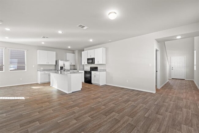 Building Photo - 2713 Towy Rd