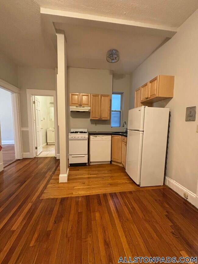 Photo - 1197 Commonwealth Ave Unit 3