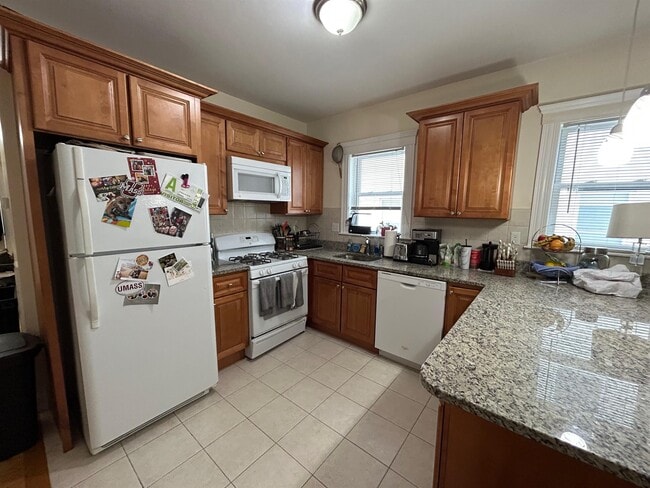 Photo - 29 Belknap St Unidad 1