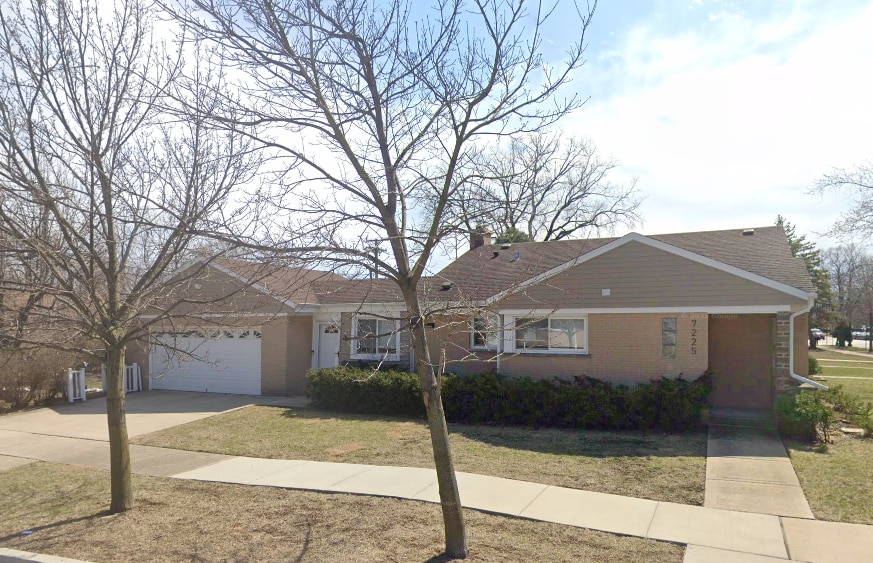 Photo - 7225 E Prairie Rd Unit H