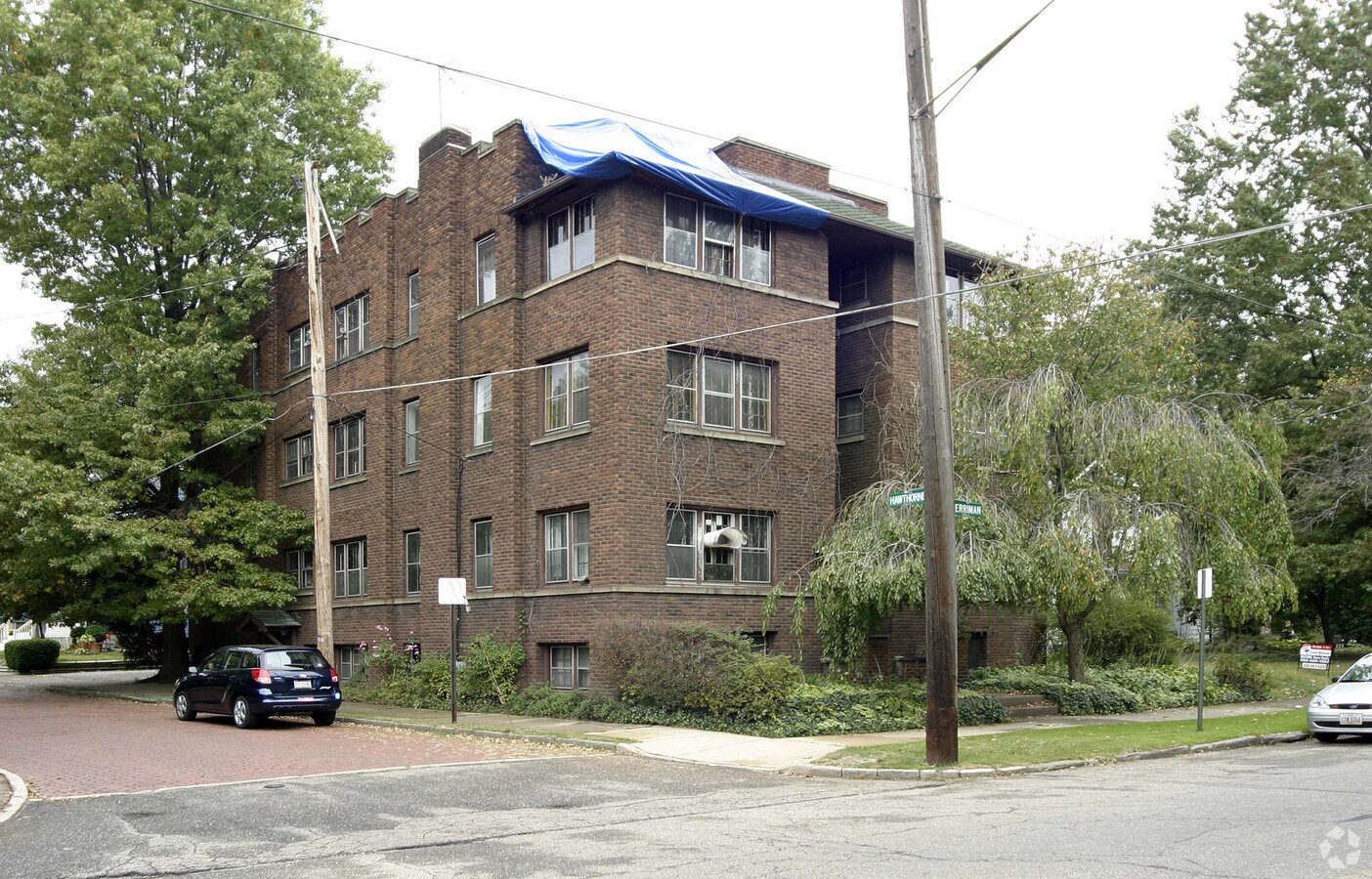 Photo - 214 Merriman Rd