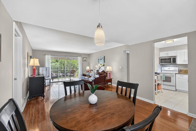 Photo - 225 Bonnie Blvd Unit 208