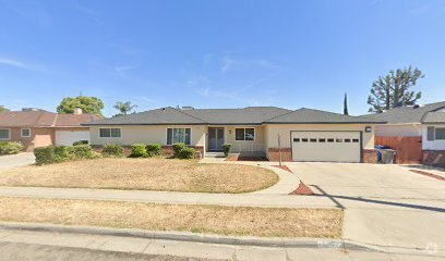 Building Photo - 1056 E Sierra Ave Rental