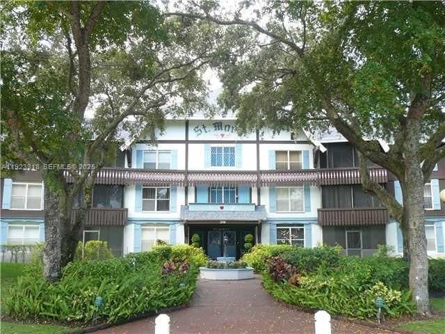 Photo - 3710 Inverrary Dr