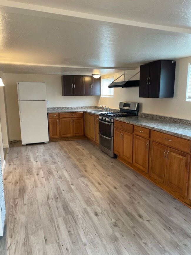 Photo - 12-781-02 Unit 12-781-02-B