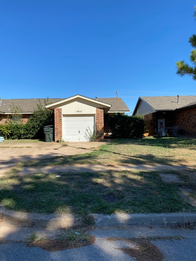 Photo - 1915 23rd Ave SE House