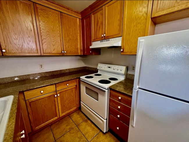 Photo - 1333 N Camino Alto Unit 0