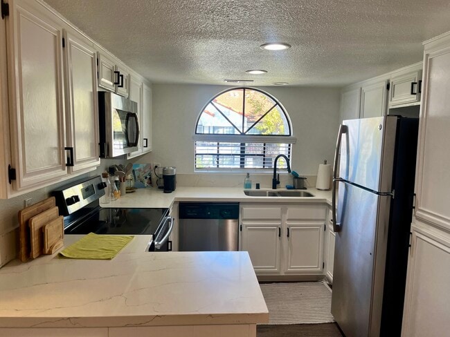 Building Photo - 110 Via Solaro Unit 110