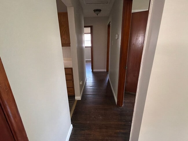 Photo - 457 Shepley Dr
