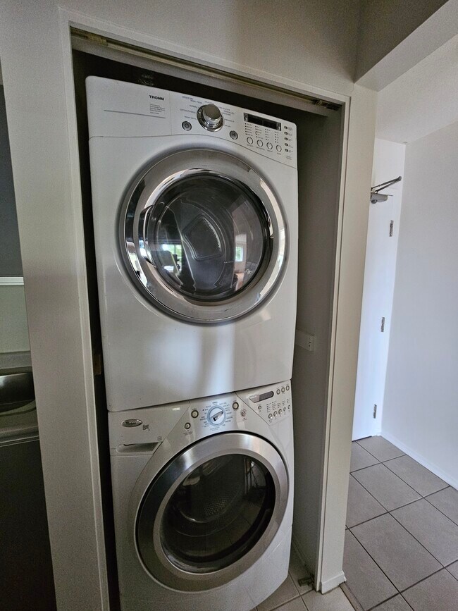 Photo - Home for Rent | 103 Rue des Amandiers Unit 207