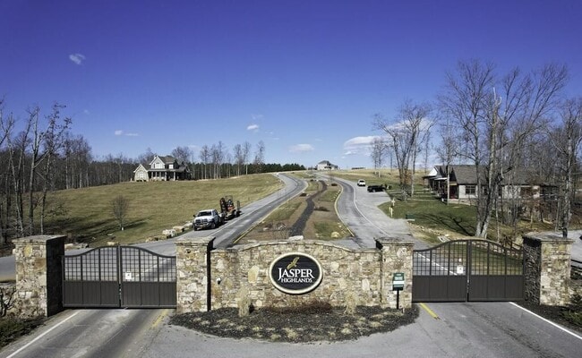 Photo - 135 Raulston Fls Rd