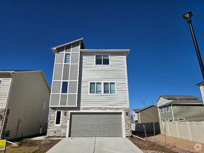 Building Photo - 11110 Feliz Wy Rental