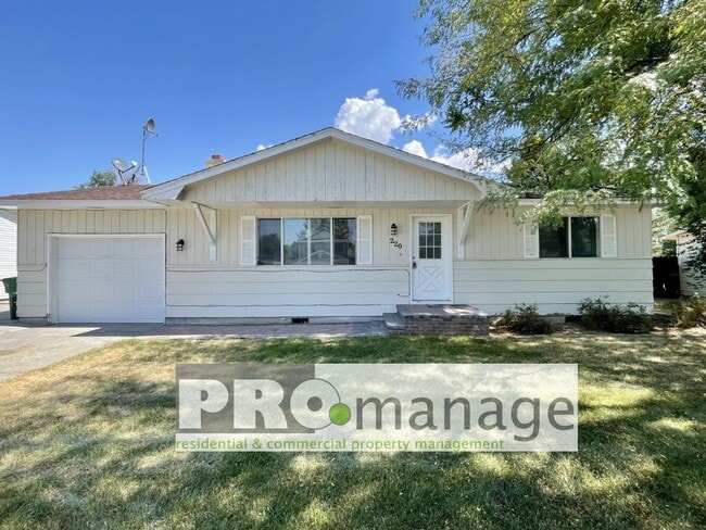 Building Photo - 2 Bed, 1 Bath Single Family Home w/ 1 Car Garage - Idaho Falls