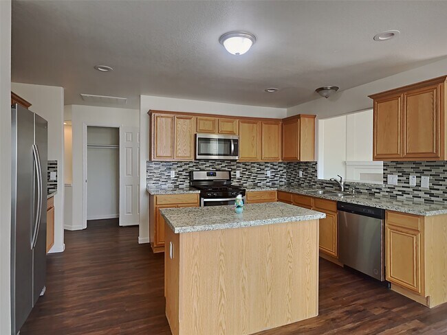 Photo - 32403 Angler Park