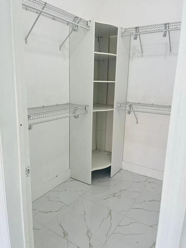 Photo - 16400 NW 82nd Ct