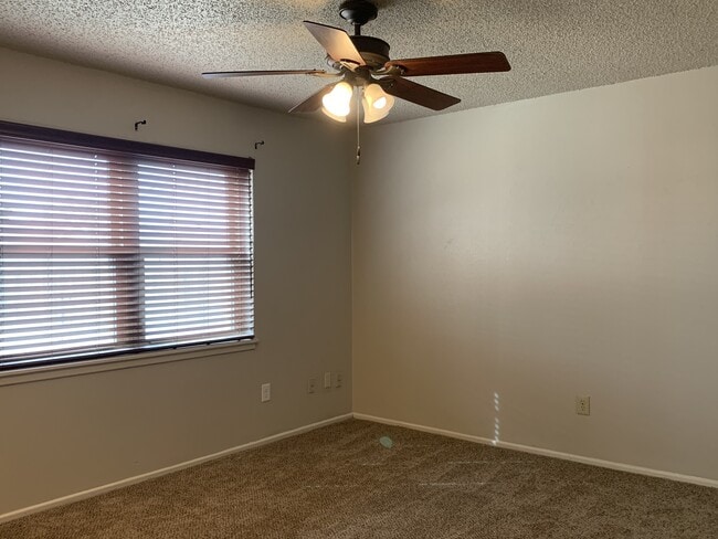 Photo - 4617 Lehigh St