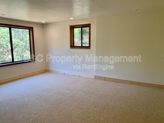 Photo - 9 Calle De Paloma