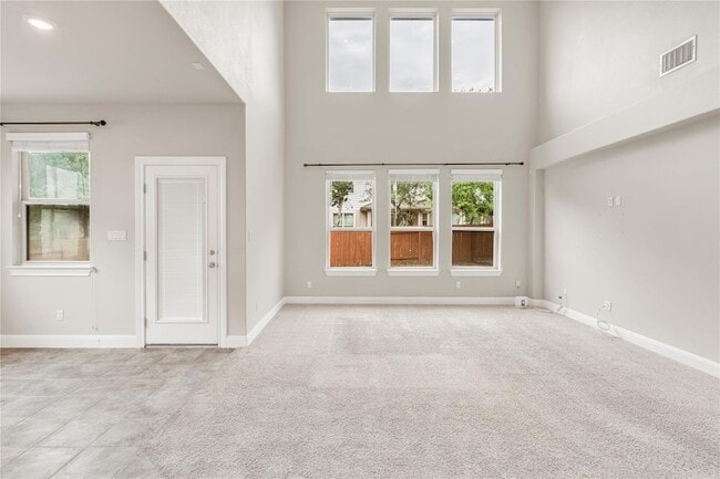 Photo - 5300 Cipriano Dr