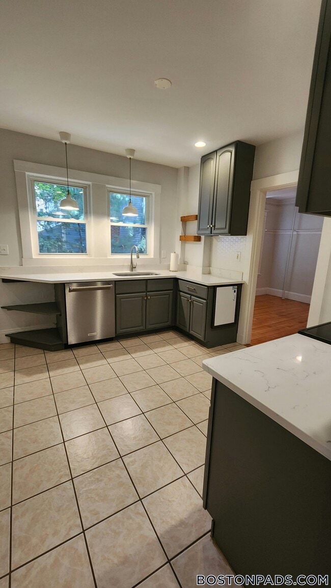 Photo - 15 Mt Vernon St Unit 1