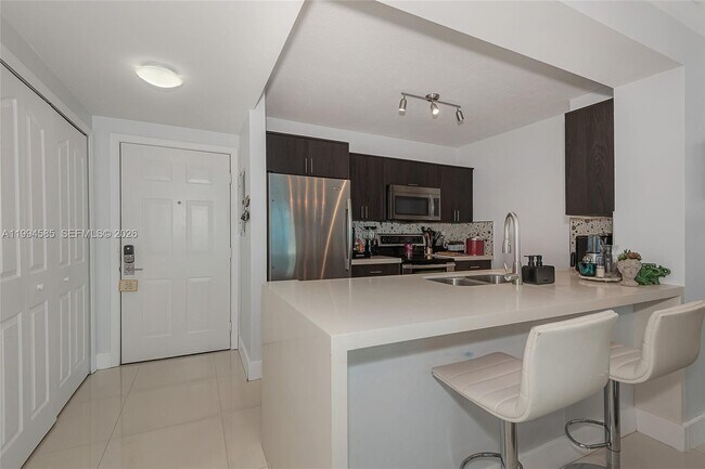 Photo - 2665 SW 37th Ave Unit 410