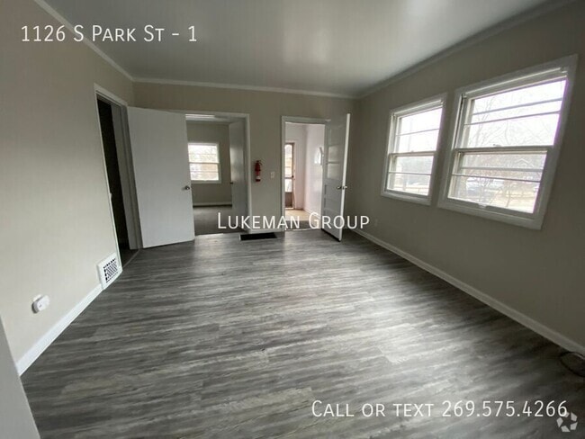Building Photo - 1126 S Park St Unit 1 Rental