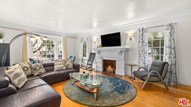 Photo - 434 N Genesee Ave