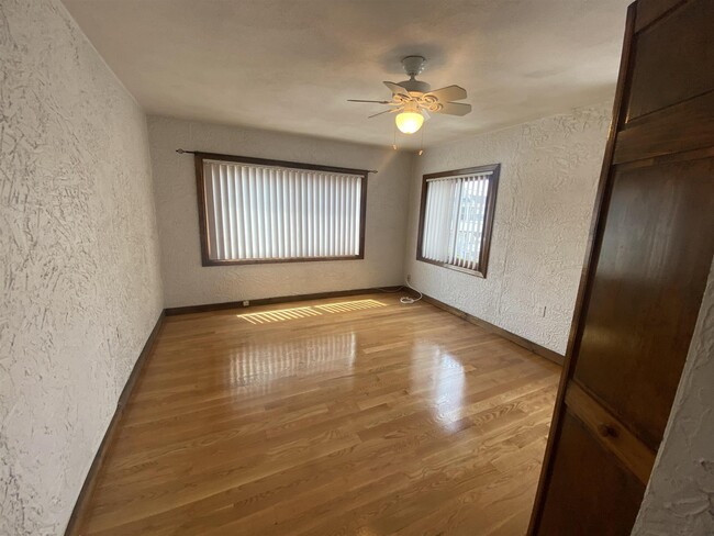 Photo - 124 Willis Ave Apartment Unit 2