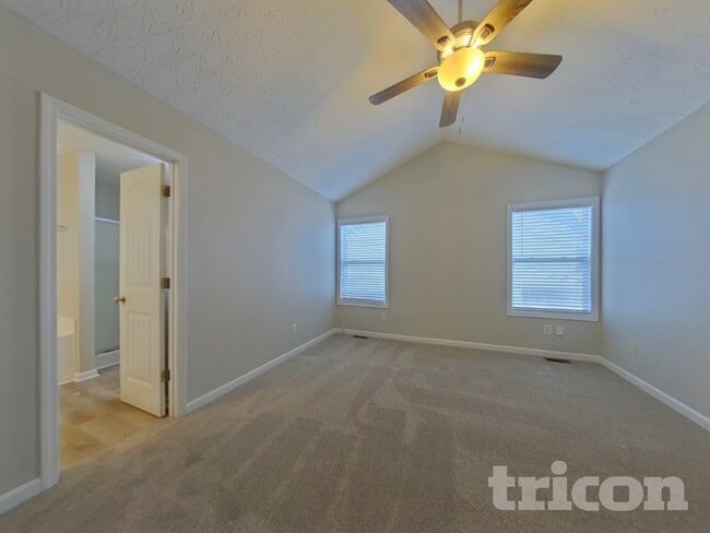 Photo - 7134 Creeksong Dr