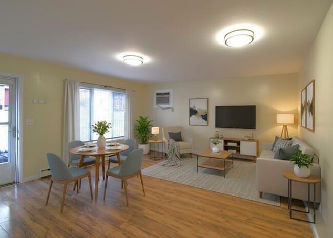 Photo - 762 5th St Unit 1