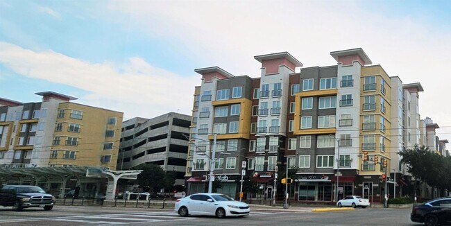 Photo - 3610 Dennis St