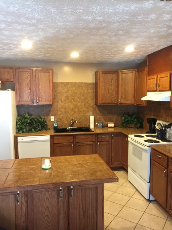 Photo - 235 Sunnylane Dr