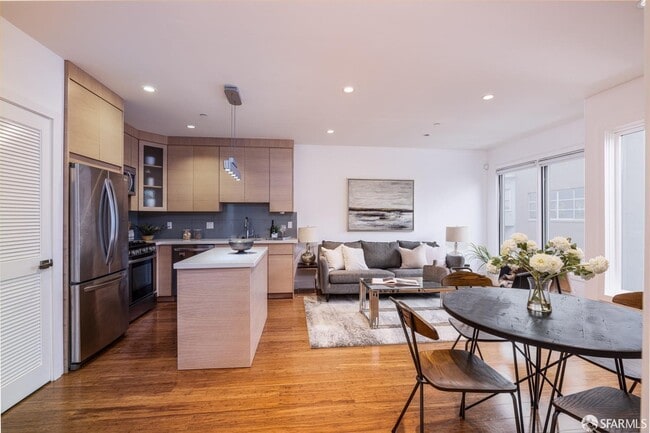 Photo - 537 Natoma St