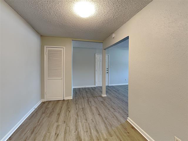 Photo - 7917 Woodshire Dr