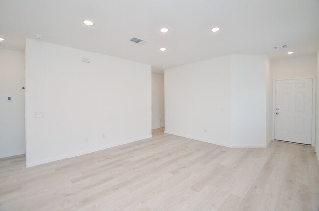 Photo - 23014 Deanston Dr