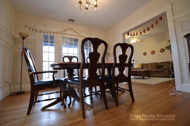 Photo - 209 Chestnut Hill Ave Unidad 3