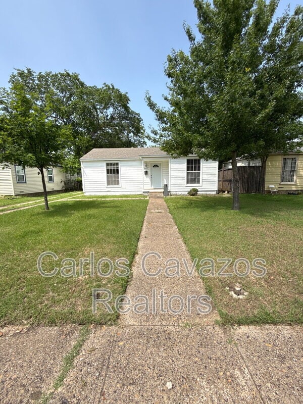 Building Photo - 1607 McAdams Ave